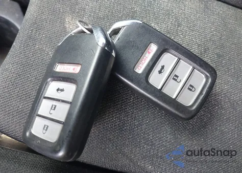 2017 Honda Civic Si z USA, uszkodzony, nr VIN 2HGFC3A58HH750400